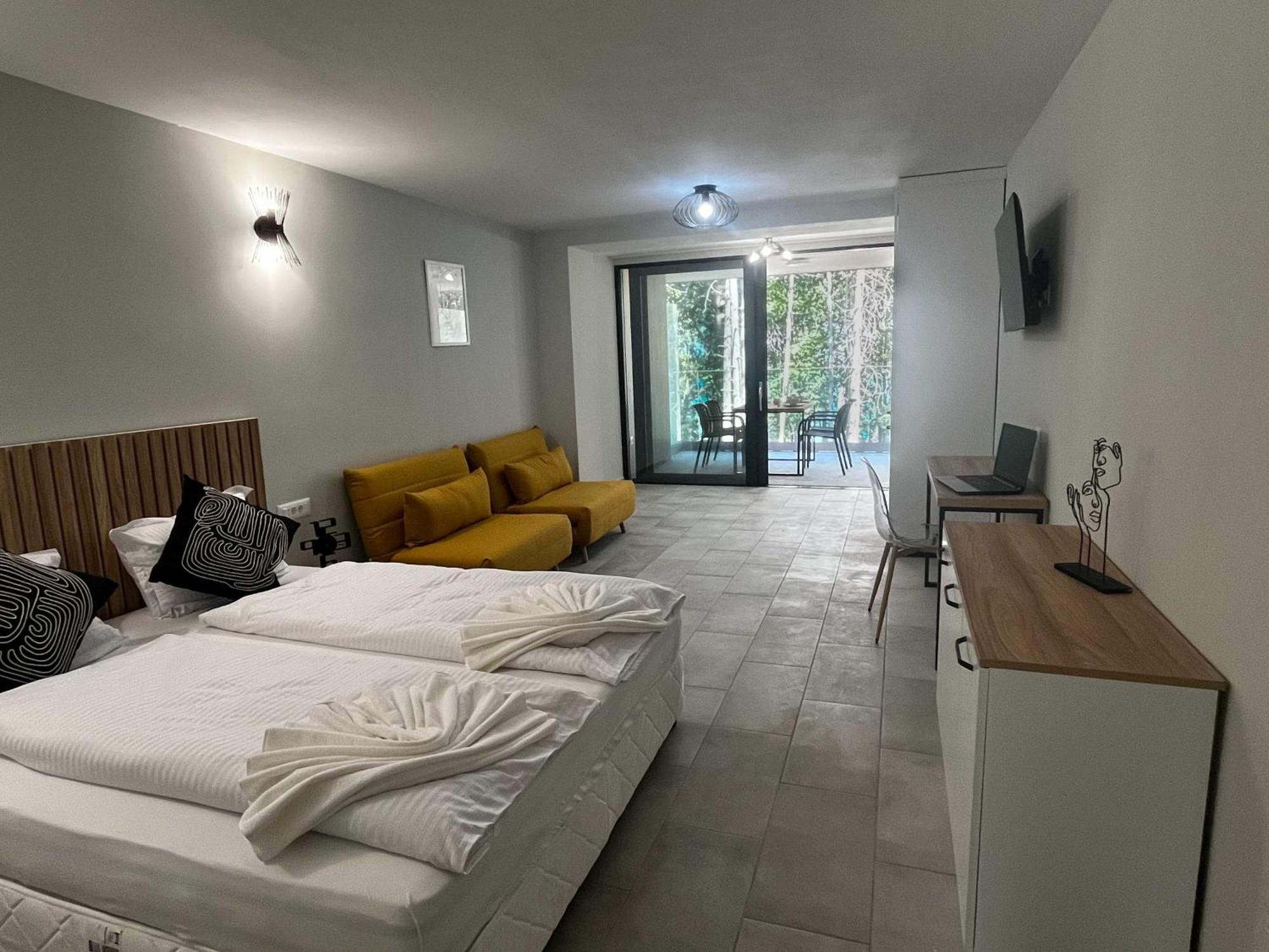 Teracite Aparthotel Varna Eksteriør bilde